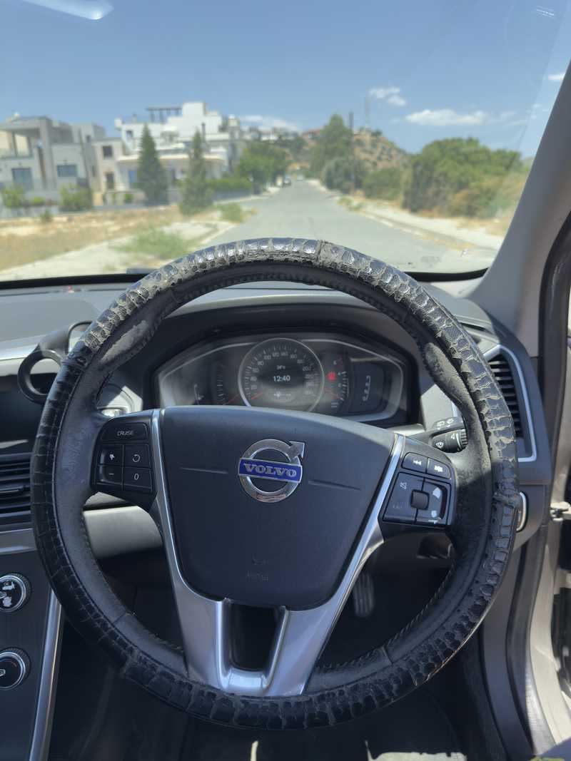 2016 Volvo XC60 2,0L 2016 Cyprus