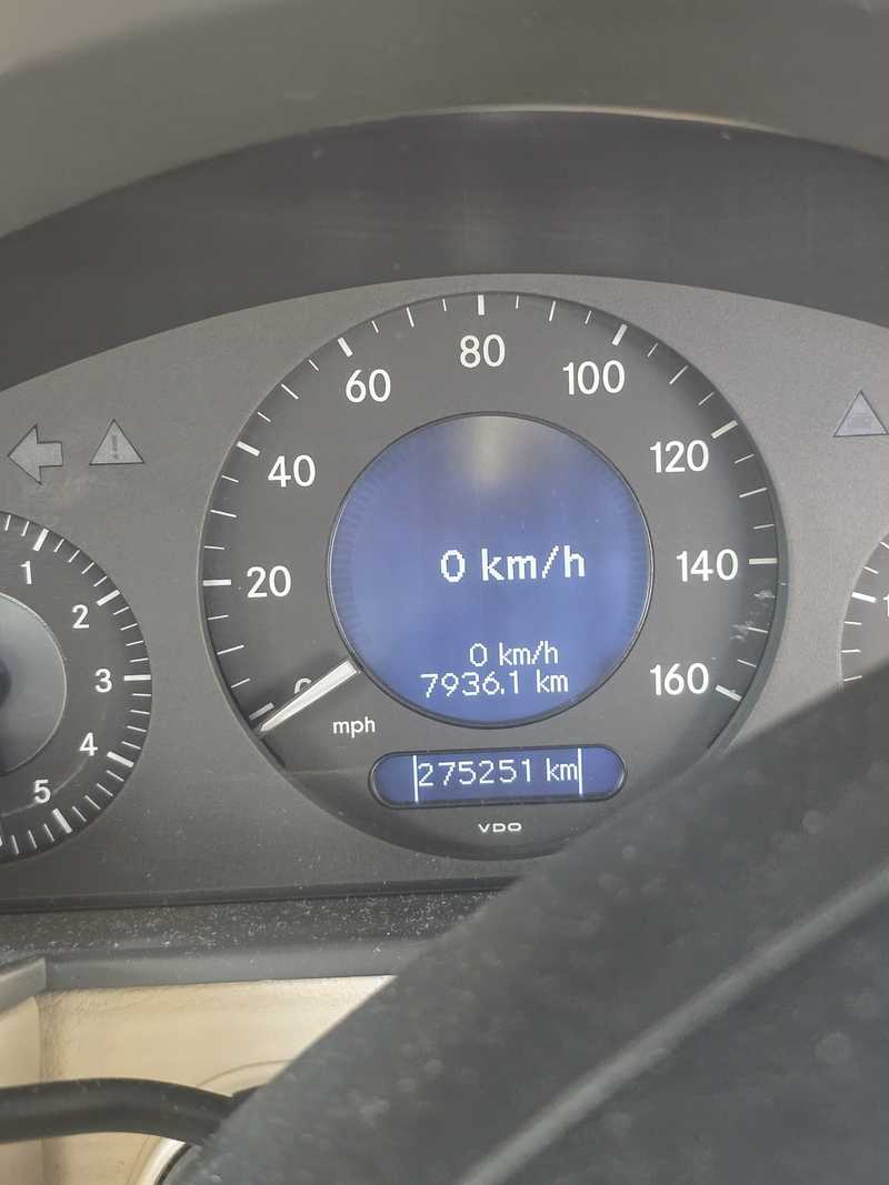 2004 Mercedes-Benz E-Class 2,2L 2004 Cyprus
