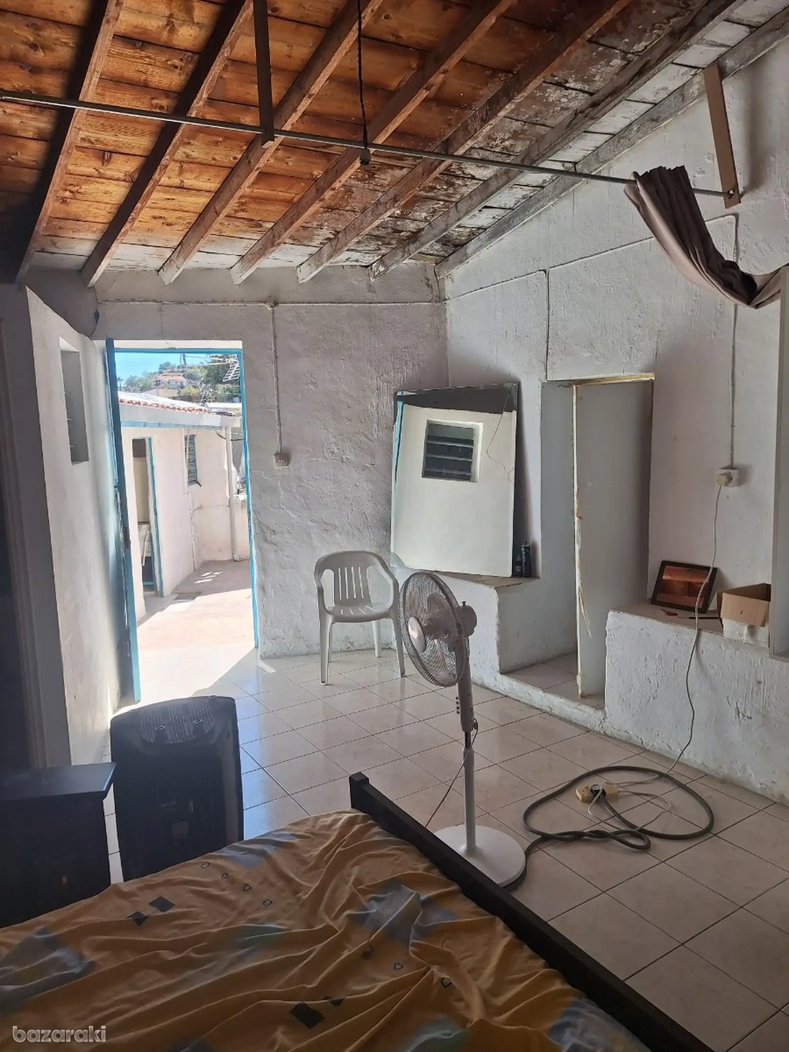 House, 2 bedrooms — 4