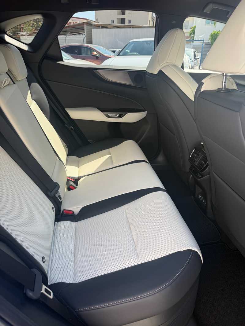 2023 Lexus NX 2,5L 2023 Cyprus