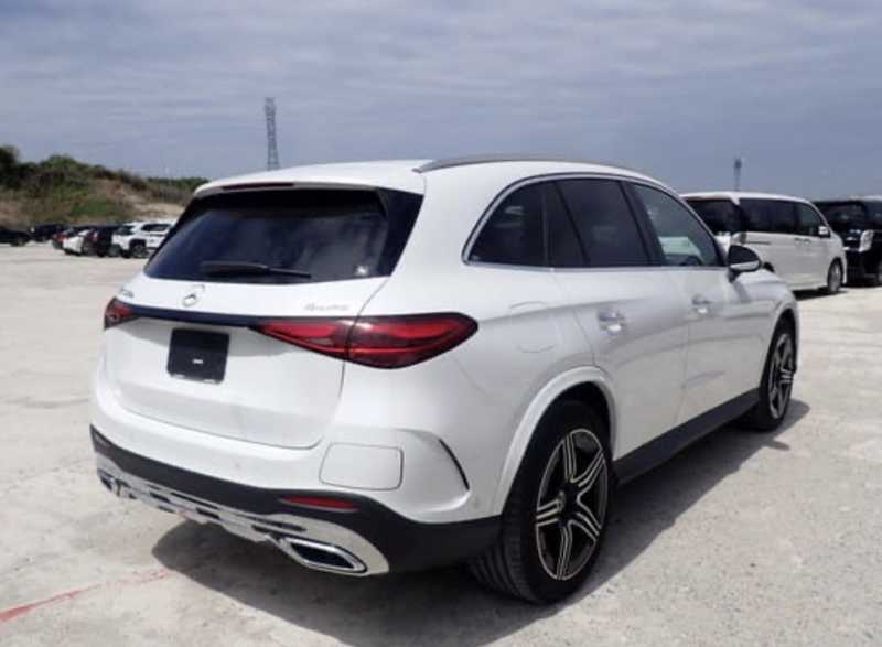 2026 Mercedes-Benz GLC-Class 2,0L 2026 Cyprus