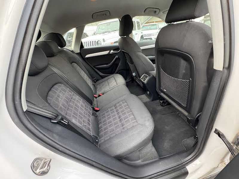 2017 Audi Q3 2,0L 2017 Cyprus