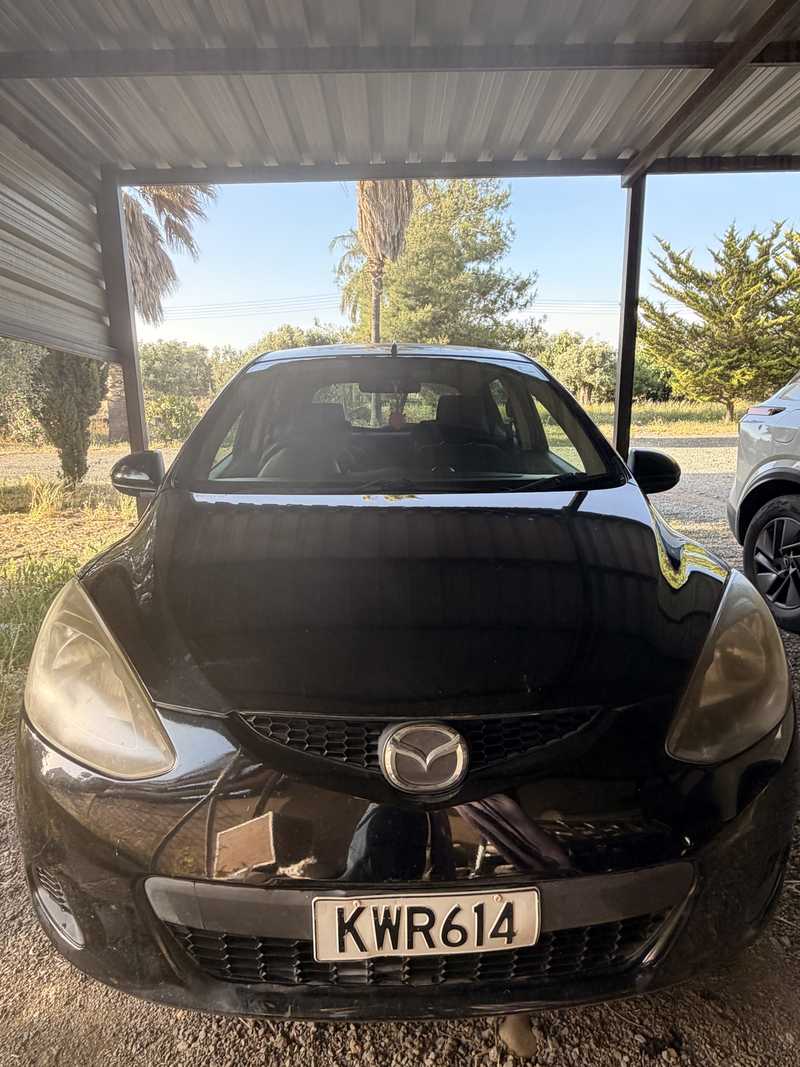 Mazda Demio 1,4L 2009