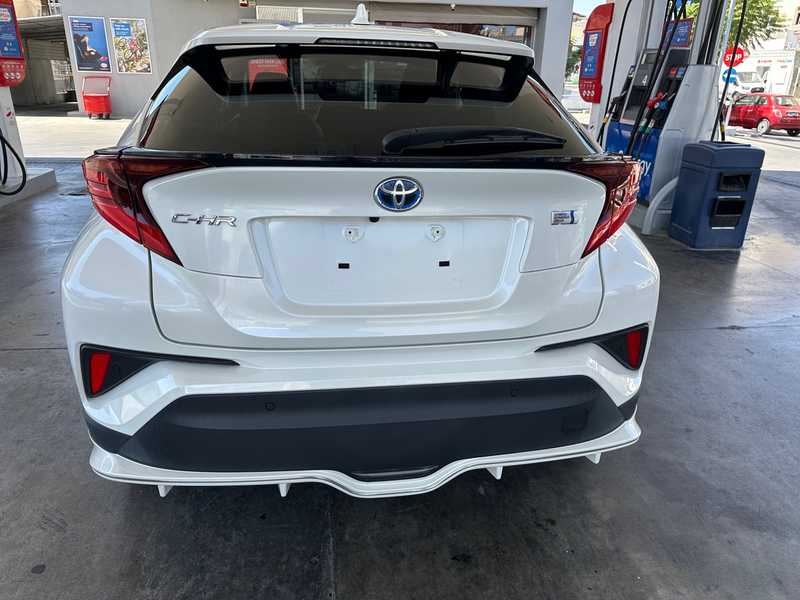 2022 Toyota C-HR 1,8L 2022 Cyprus