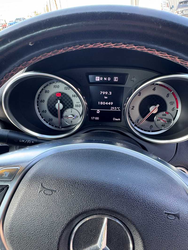 2012 Mercedes-Benz SLK-Class 2,5L 2012 Cyprus