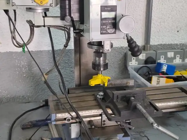 Bernardo kf16 l vario milling and drilling machine, Limassol — Agios Athanasios