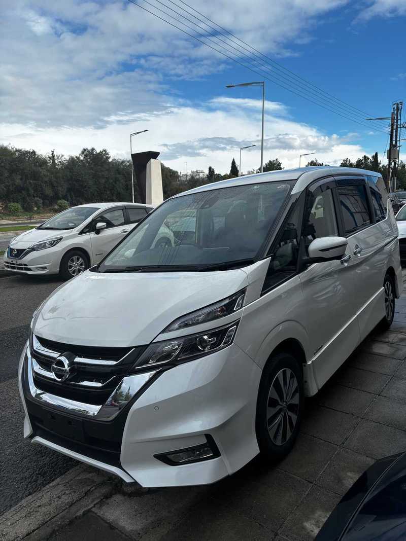2019 Nissan Serena 2,0L 2019 Cyprus