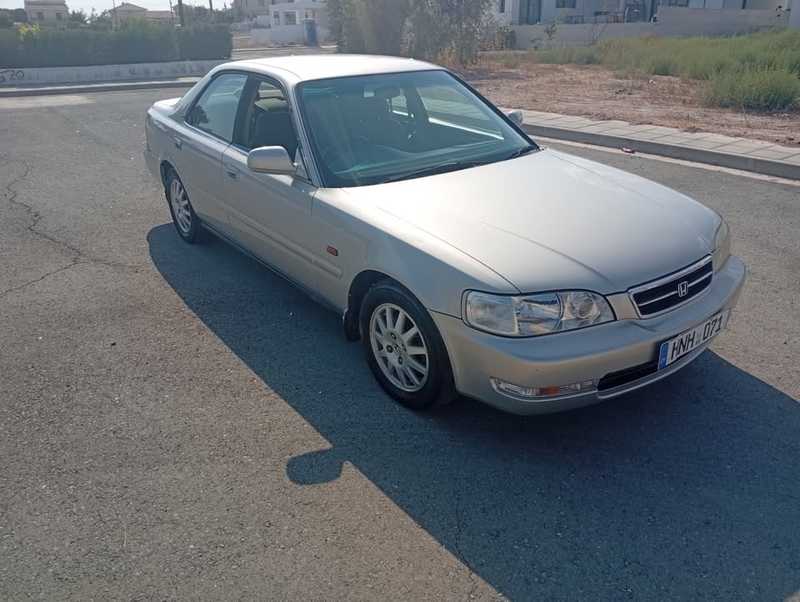 1995 Honda Inspire 2,0L 1995 Cyprus