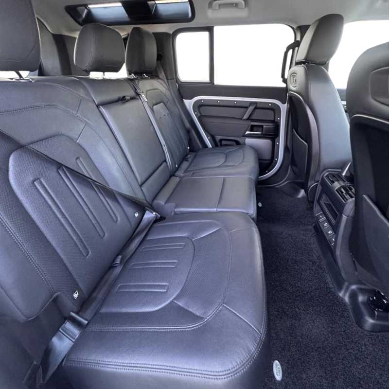 2022 Land Rover Defender 3,0L 2022 Cyprus