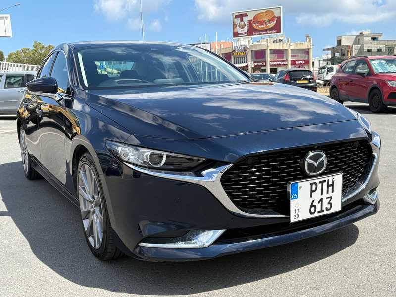 Mazda 3 1,5L 2020