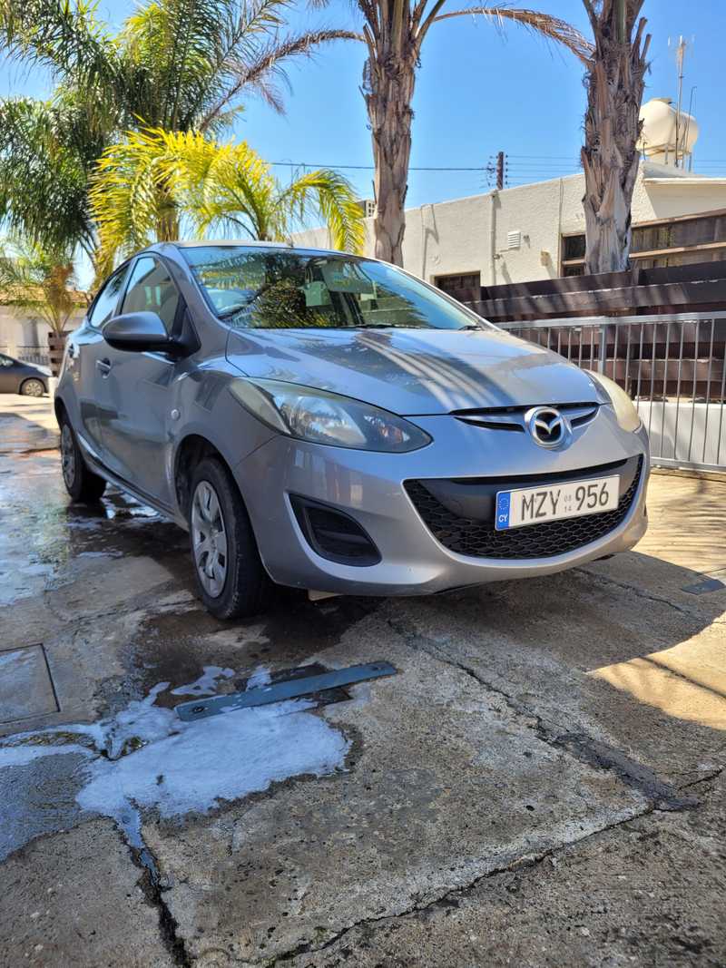 Mazda Demio 1,3L 2014