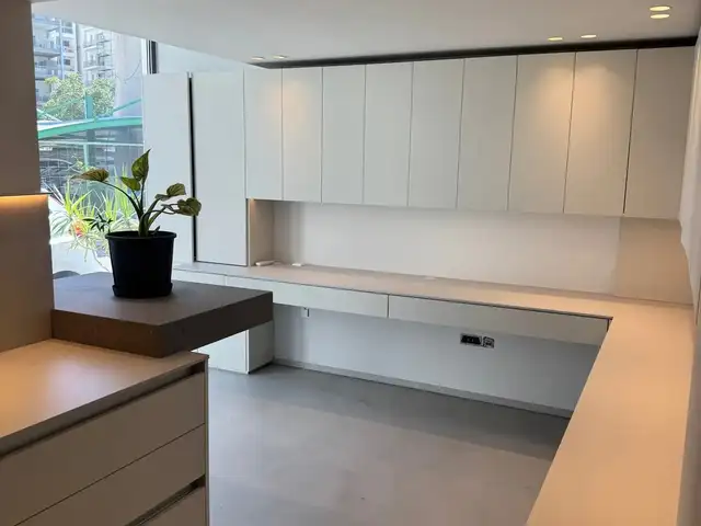 Modern 20 m² boutique office in agia triada, Limassol — Historical Center