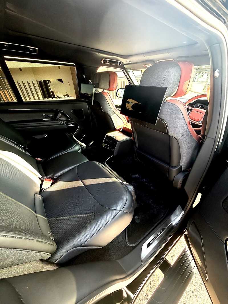 2026 Land Rover Range Rover 4,4L 2026 Cyprus