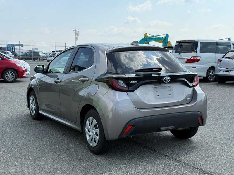 2022 Toyota Yaris 1,5L 2022 Cyprus