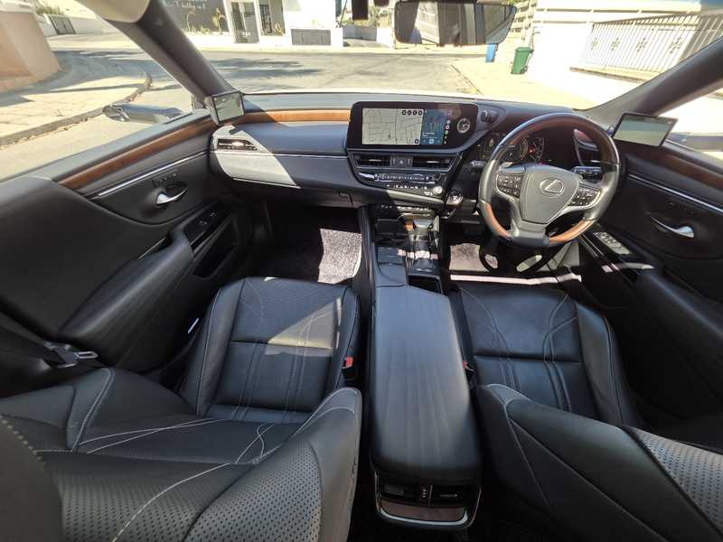 2022 Lexus ES300h 2,5L 2022 Cyprus
