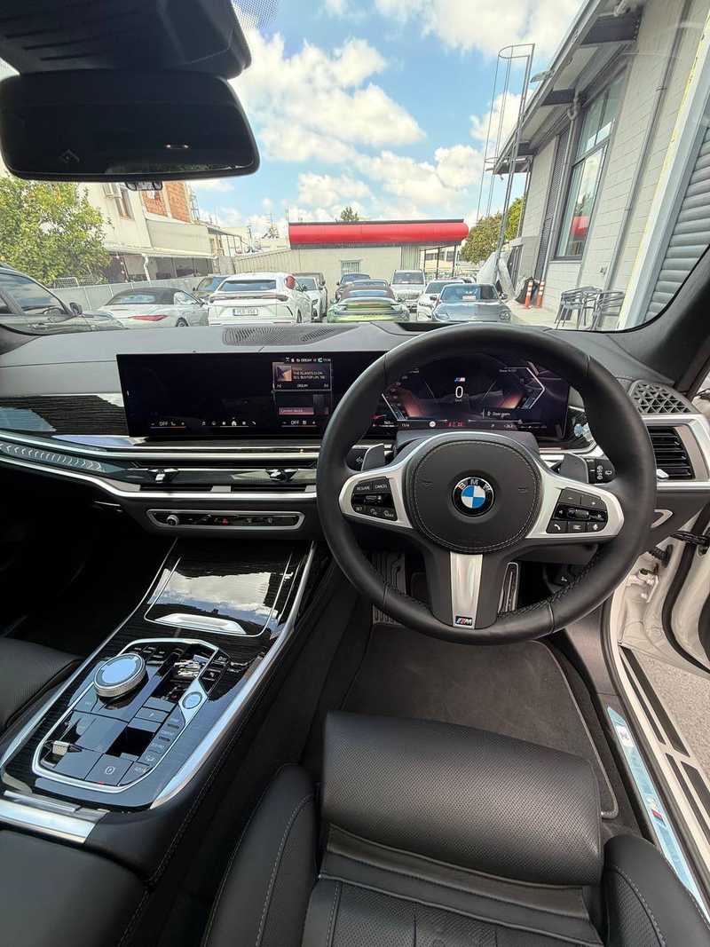 2025 BMW X7 3,0L 2025 Cyprus
