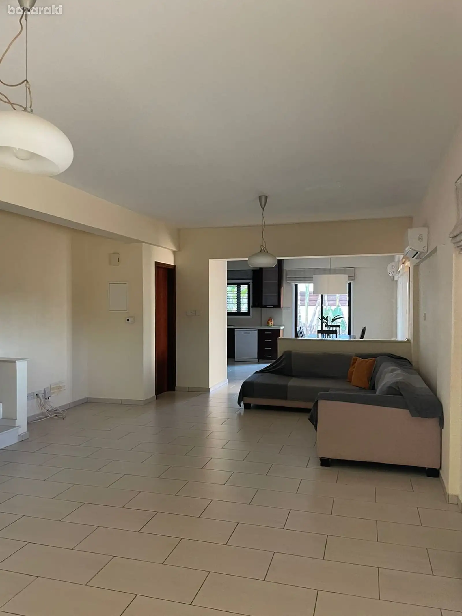 House, 4 bedrooms — 2