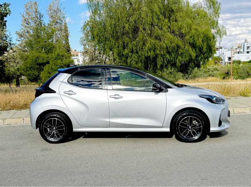 2022 Toyota Yaris 1,5L 2022 Cyprus