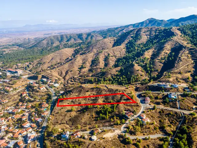 (Share) Agricultural Field 6689 m², Nicosia — Evrychou