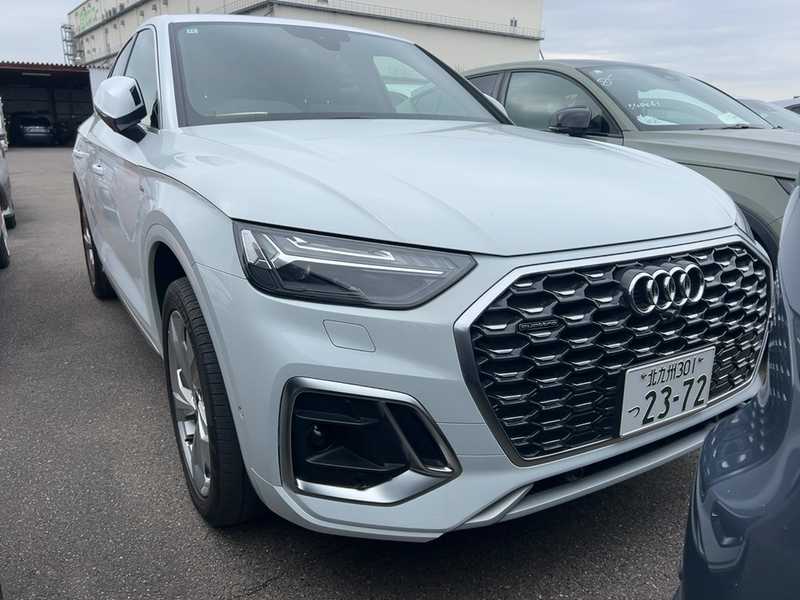 Audi Q5 2,0L 2022
