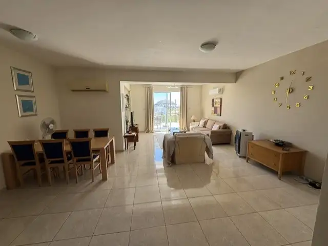 3-bedroom apartment for sale, Paphos — Empa