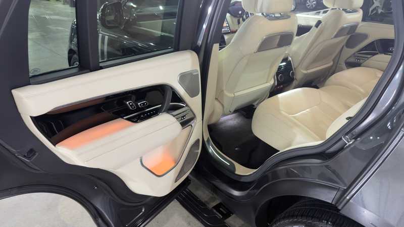 2024 Land Rover Range Rover 3,0L 2024 Cyprus