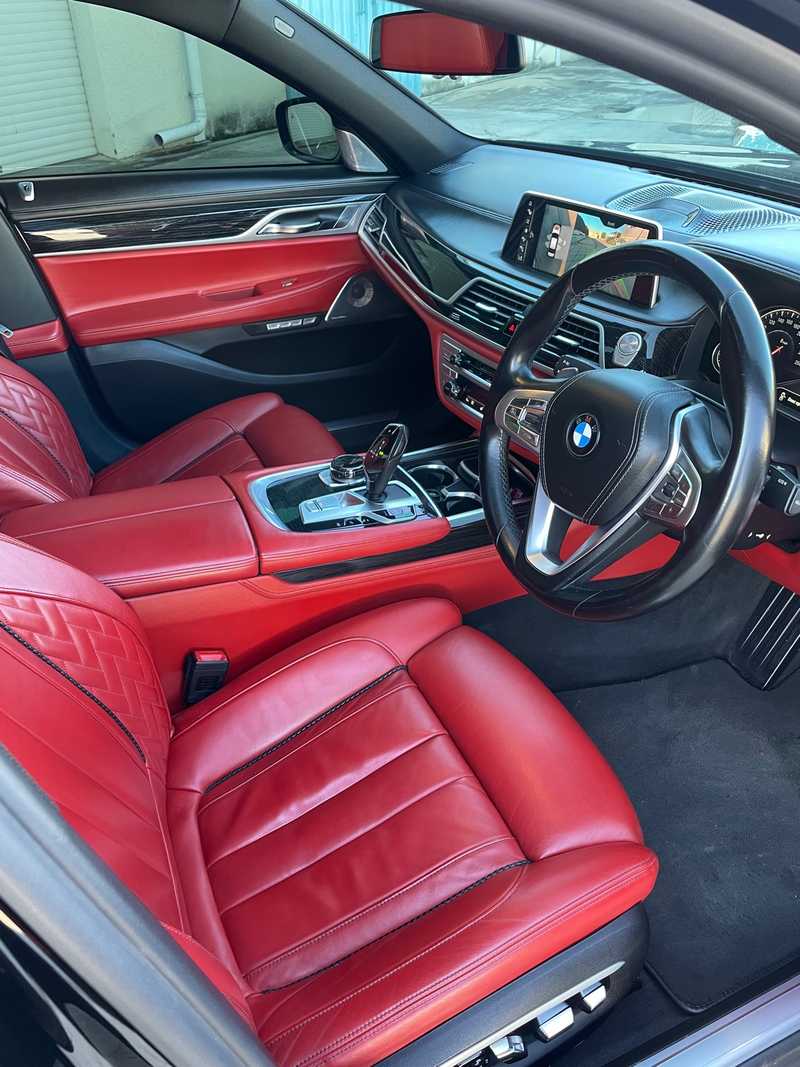 2017 BMW 7-Series 4,4L 2017 Cyprus