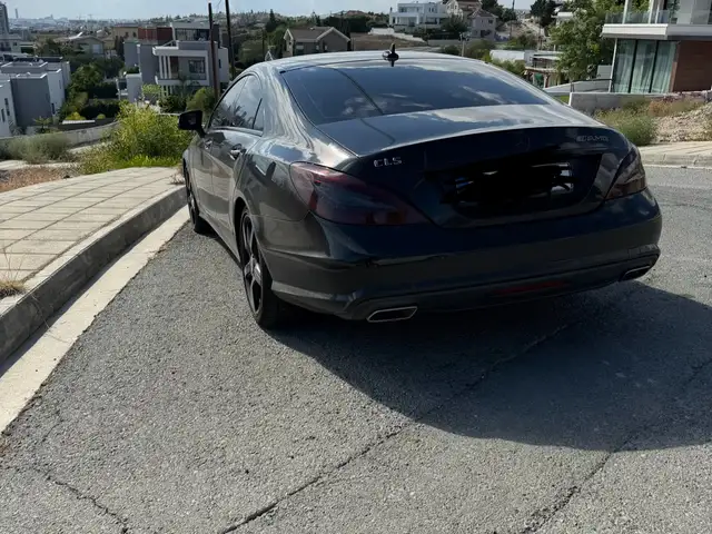 Mercedes-Benz CLS-Class