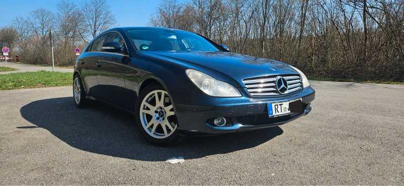 2004 Mercedes-Benz CLS-Class 5,0L 2004 Cyprus
