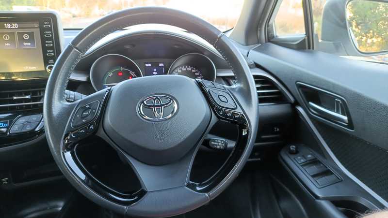 2022 Toyota C-HR 1,8L 2022 Cyprus