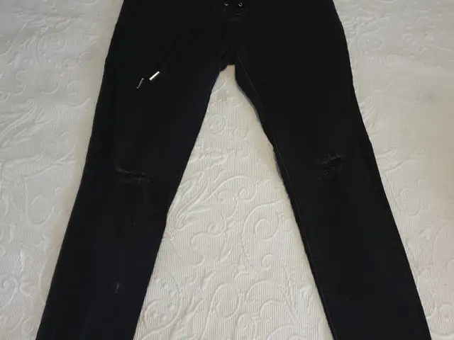 Black faded jeans, Επαρχία Λάρνακας — Ορόκλινη