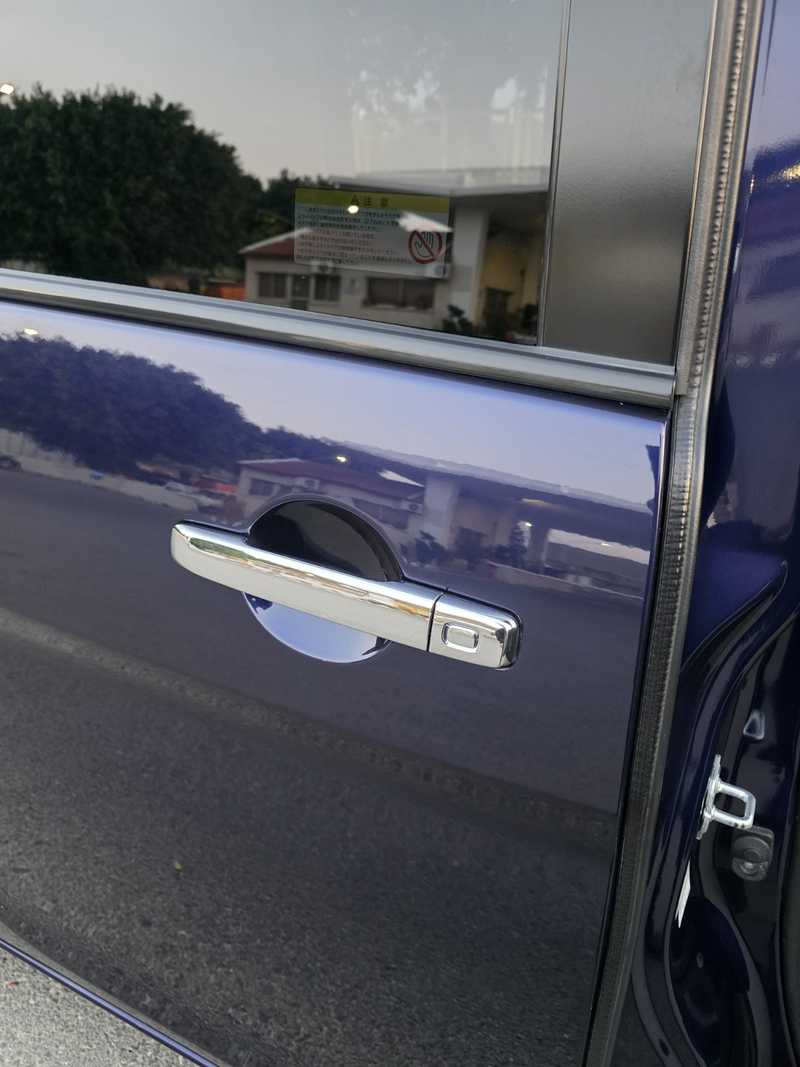 2018 Nissan Serena 2,0L 2018 Cyprus