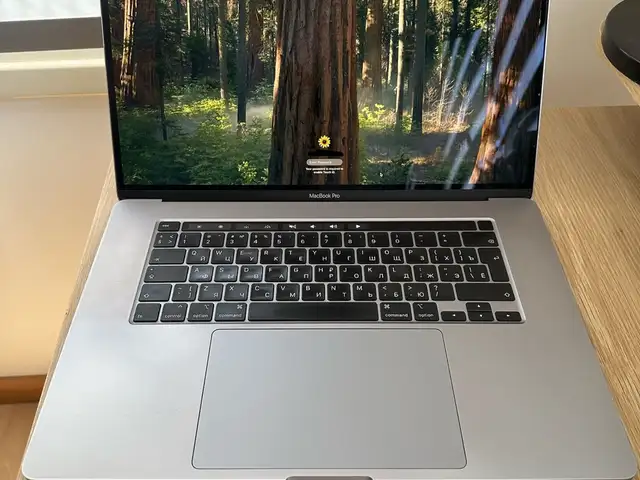 Macbook pro 16 inch, Larnaca — Kiti