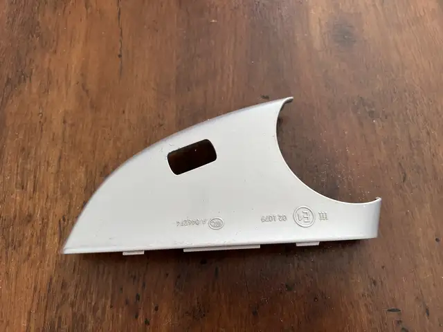 Mercedes sl slk sls class r172 c190 r197 r231 oem mirror bottom cover cap rh, Επαρχία Λεμεσού — Γερμασόγεια