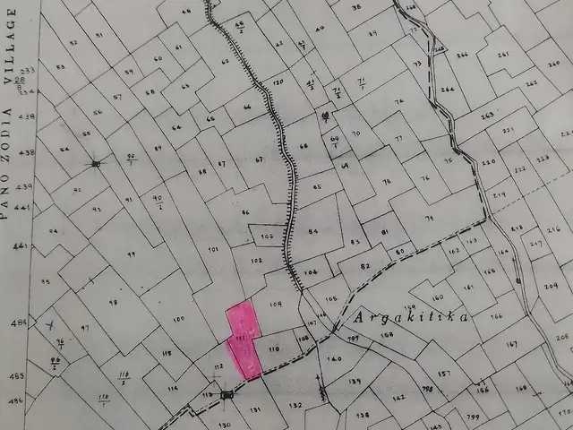 Agricultural Field 4700 m², Nicosia — Astromeritis
