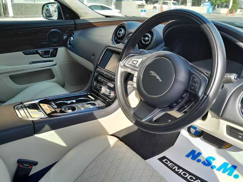 2018 Jaguar XJ 3,0L 2018 Cyprus
