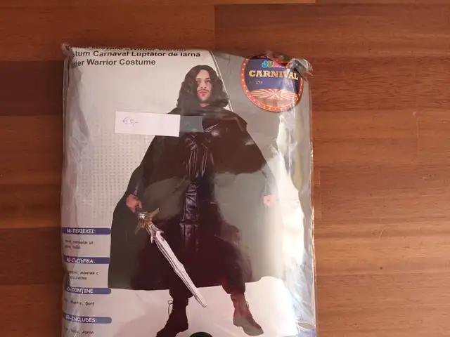 Warrior costume with cape, Paphos — Empa