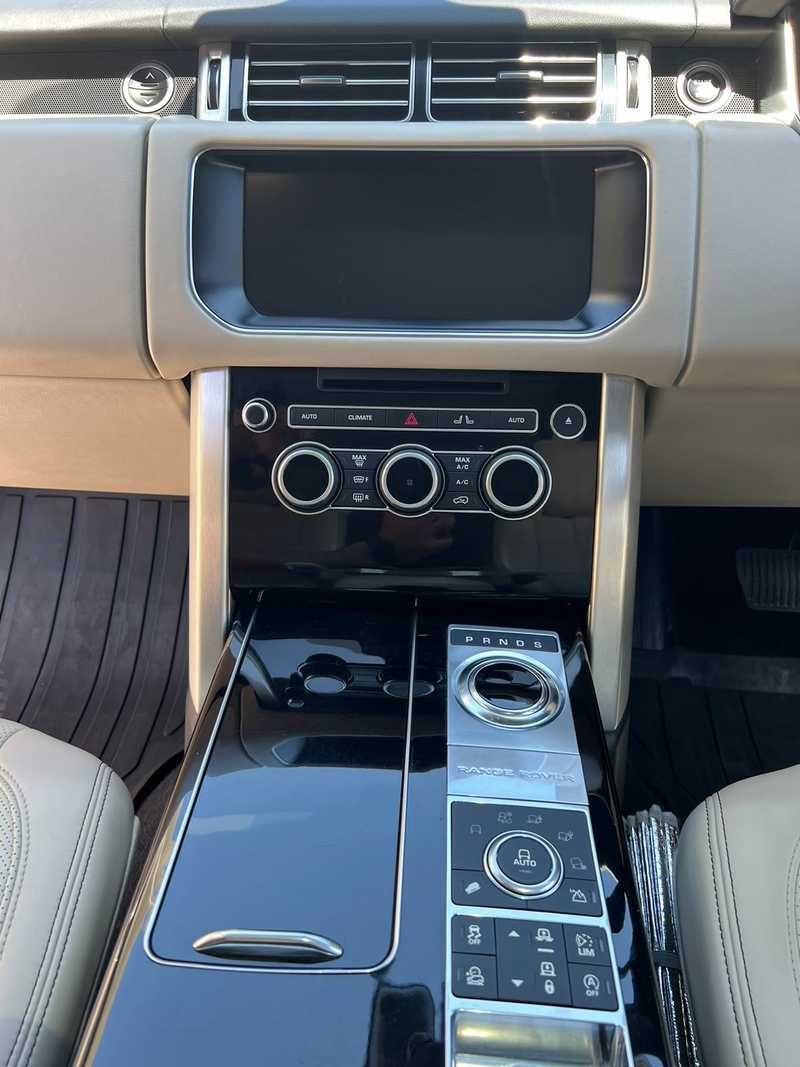 2017 Land Rover Range Rover Vogue 3,0L 2017 Cyprus