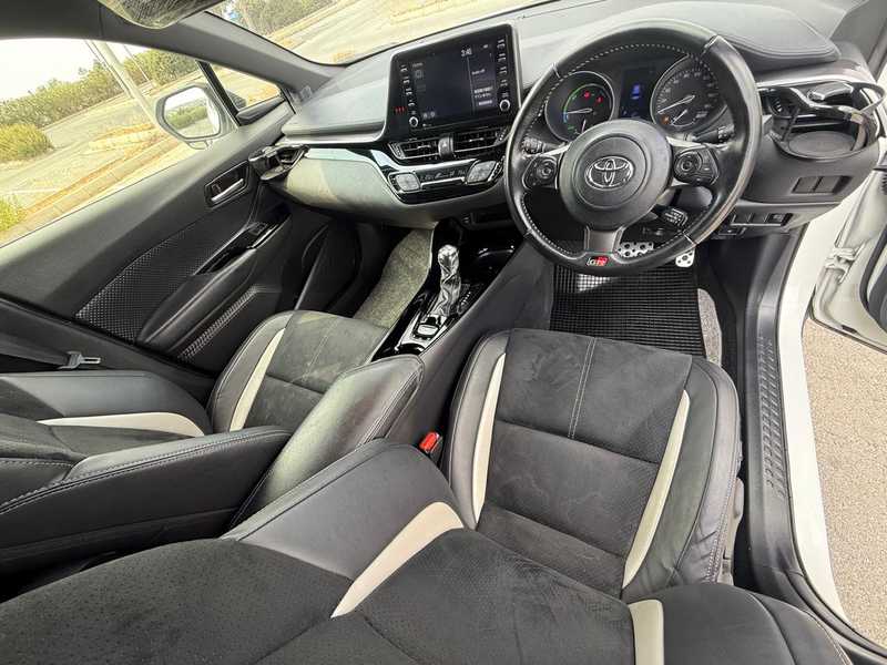 2022 Toyota C-HR 1,8L 2022 Cyprus