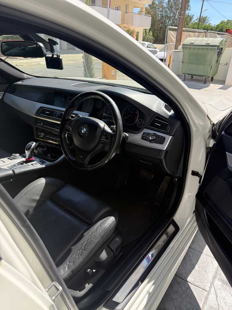 2011 BMW 5-Series 2,0L 2011 Cyprus