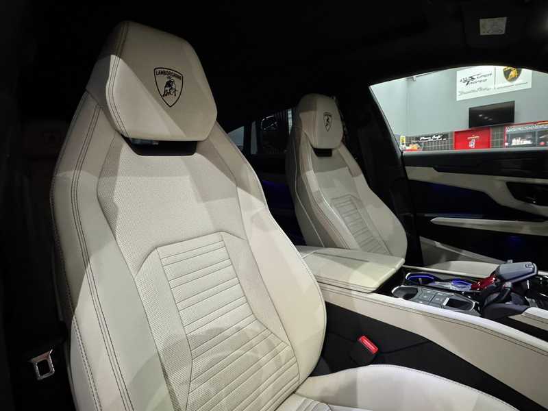 2025 Lamborghini Urus 4,0L 2025 Cyprus