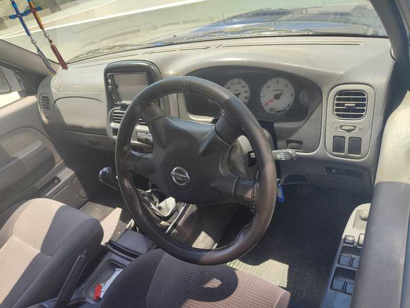 2003 Nissan Navara 2,5L 2003 Cyprus