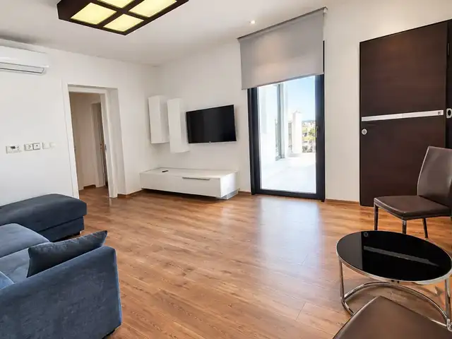 4-bedroom detached house to rent, Limassol — Limassol - Katholiki