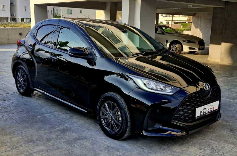 2024 Toyota Yaris 1,5L 2024 Cyprus