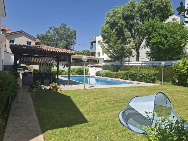 4-bedroom villa for sale, Επαρχία Λεμεσού — Εκάλη - 2