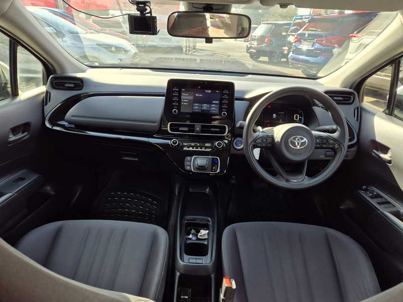 2022 Toyota Aqua 2,0L 2022 Cyprus