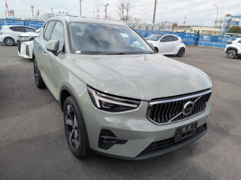 Volvo XC40 2,0L 2025