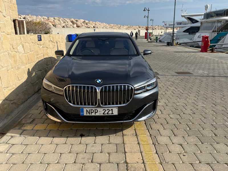 2020 BMW 7-Series 4,4L 2020 Cyprus