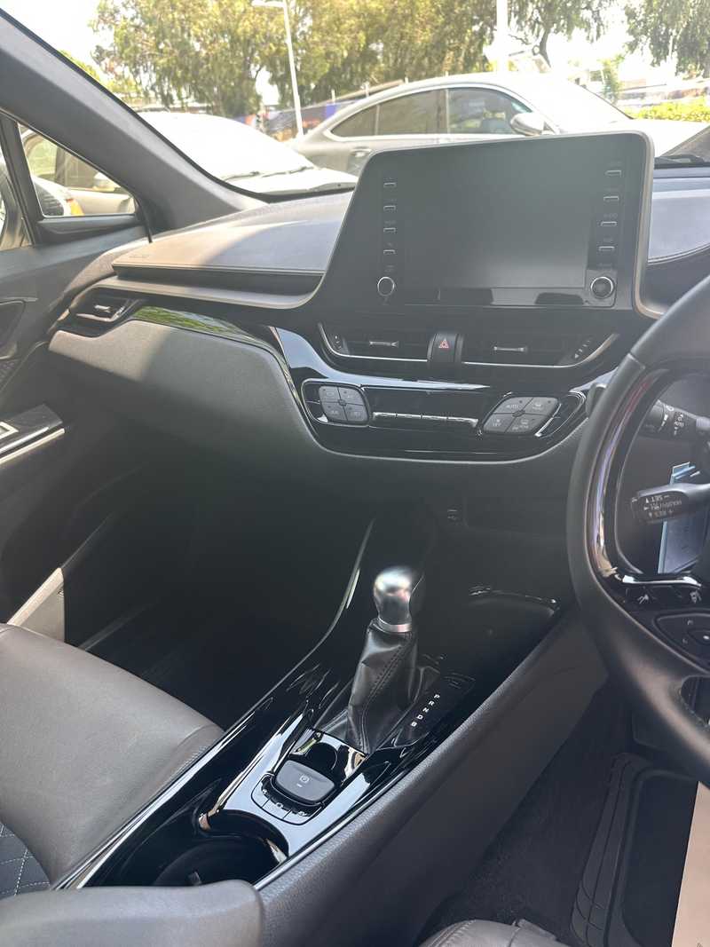 2020 Toyota C-HR 1,8L 2020 Cyprus