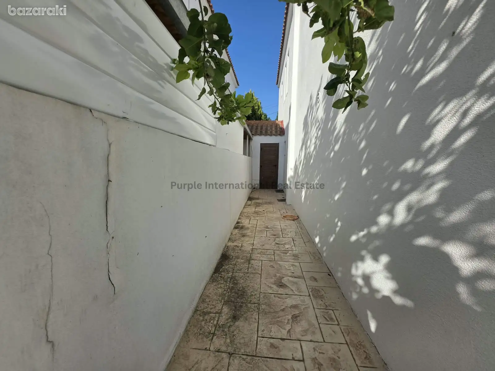 House, 3 bedrooms — 17